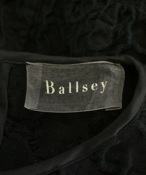 Ballsey เสื้อสตรี