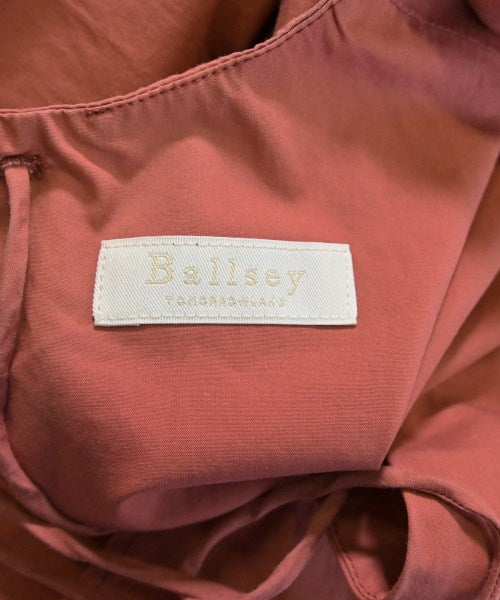 Ballsey ชุดเดรส