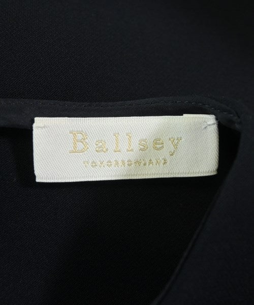 Ballsey เสื้อสตรี