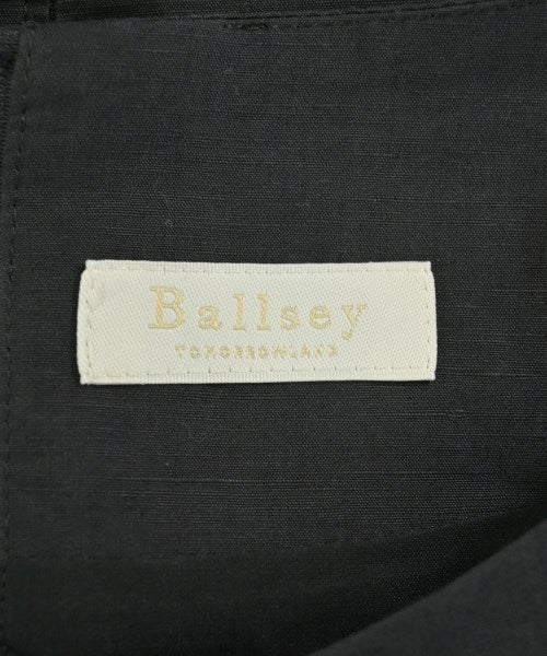 Ballsey ชุดเดรส