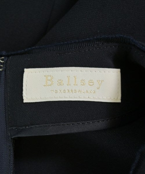 Ballsey ชุดเดรส