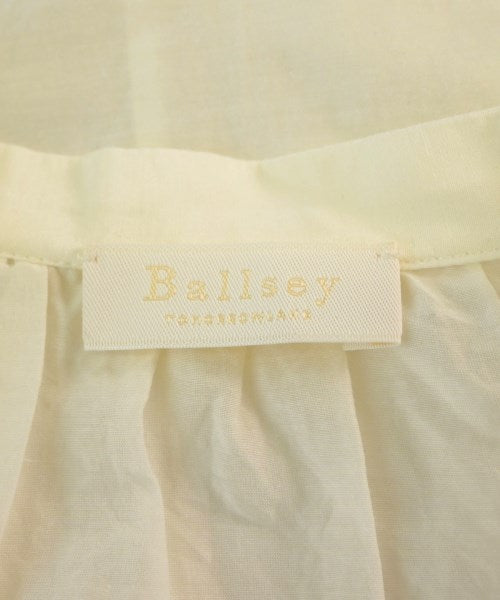 Ballsey เสื้อสตรี