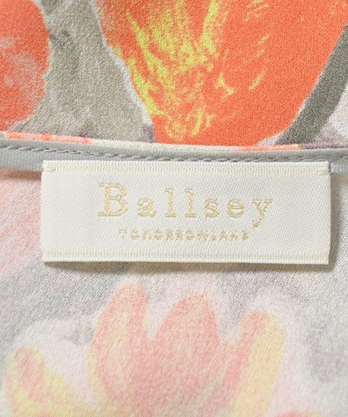 Ballsey ชุดเดรส