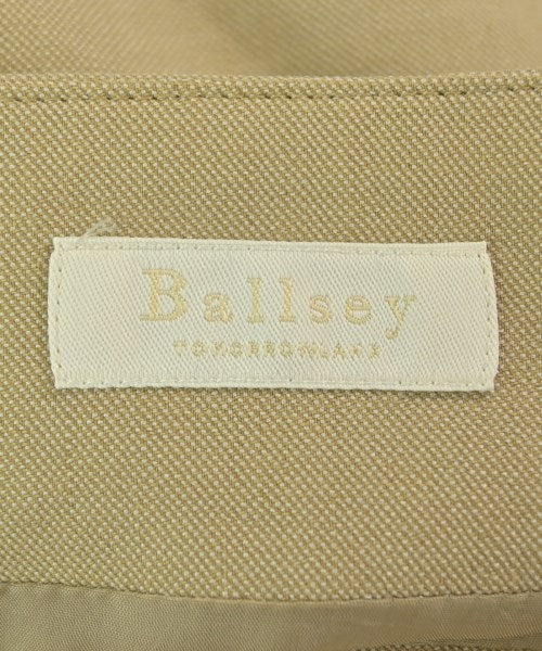 Ballsey กระโปรงยาวถึงเข่า