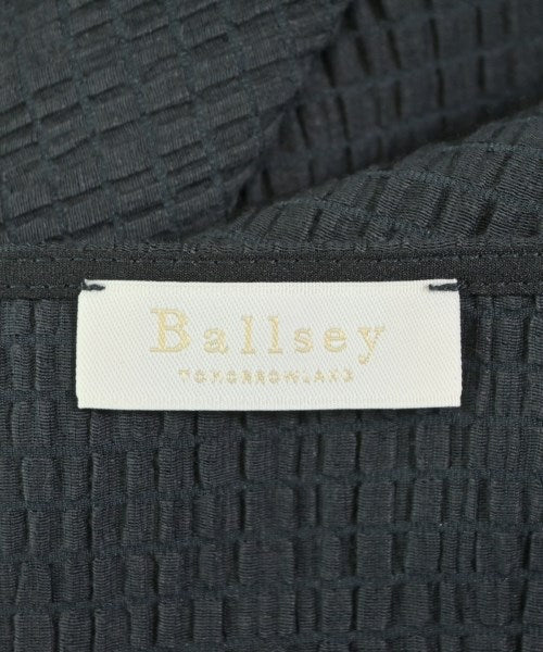 Ballsey เสื้อสตรี