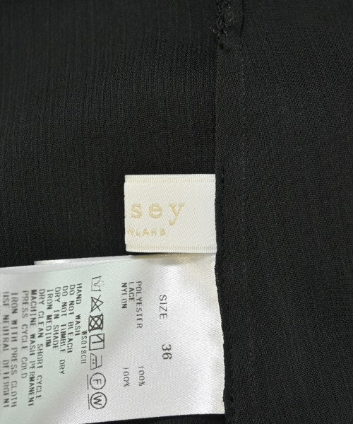 Ballsey เสื้อสตรี