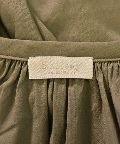 Ballsey เสื้อสตรี