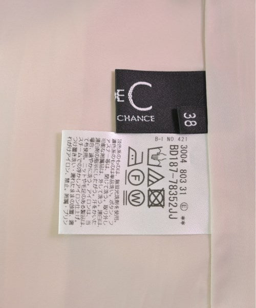 COUP DE CHANCE กระโปรงยาวถึงเข่า