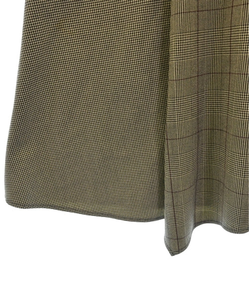 COUP DE CHANCE กระโปรงยาวถึงเข่า