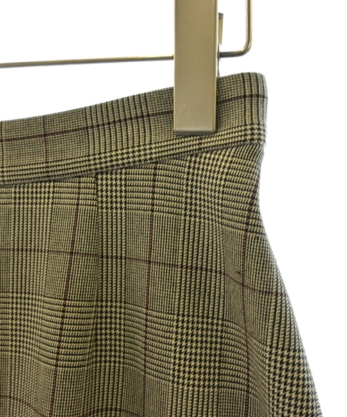 COUP DE CHANCE กระโปรงยาวถึงเข่า