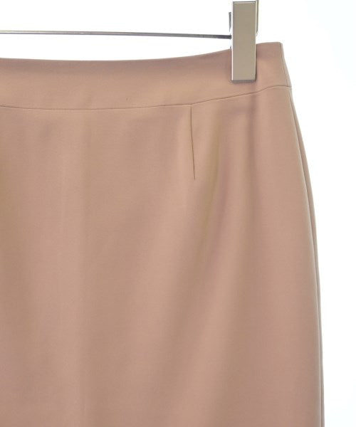 COUP DE CHANCE กระโปรงยาวถึงเข่า