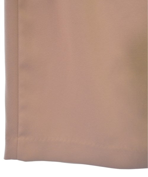 COUP DE CHANCE กระโปรงยาวถึงเข่า