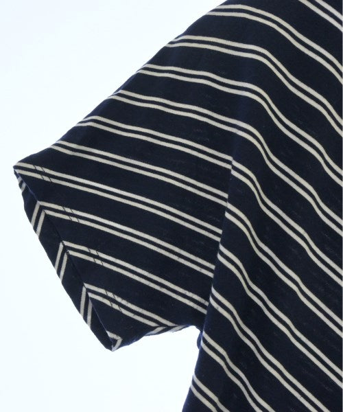 COUP DE CHANCE เสื้อยืด/เสื้อท็อปส์