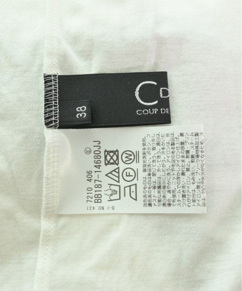 COUP DE CHANCE เสื้อยืด/เสื้อท็อปส์