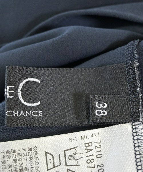 COUP DE CHANCE เสื้อสตรี