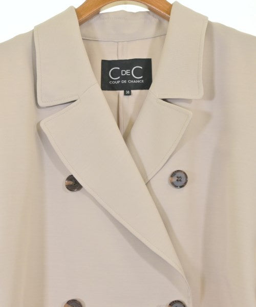 COUP DE CHANCE เสื้อกันฝน