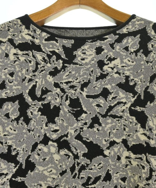 COUP DE CHANCE เสื้อกันหนาว