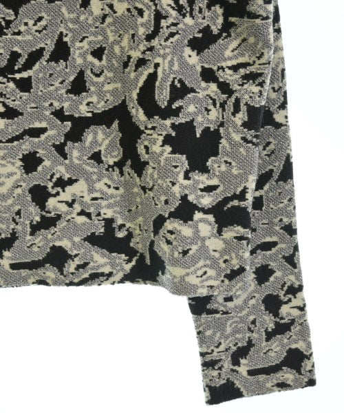 COUP DE CHANCE เสื้อกันหนาว