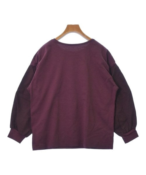 COUP DE CHANCE เสื้อยืด/เสื้อท็อปส์