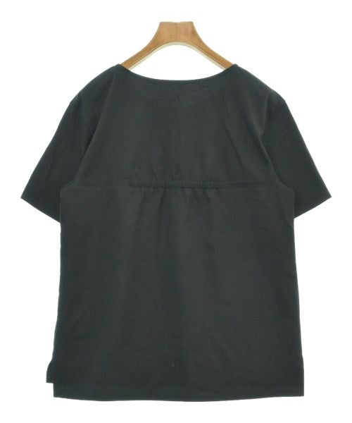 COUP DE CHANCE เสื้อยืด/เสื้อท็อปส์