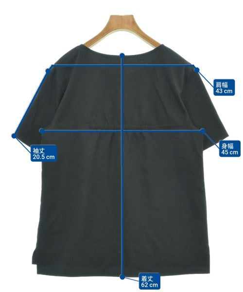 COUP DE CHANCE เสื้อยืด/เสื้อท็อปส์