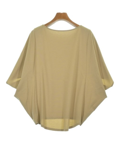 COUP DE CHANCE เสื้อยืด/เสื้อท็อปส์