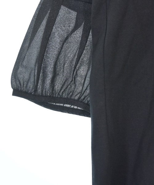 COUP DE CHANCE เสื้อยืด/เสื้อท็อปส์