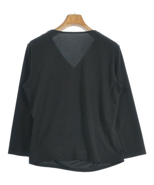 COUP DE CHANCE เสื้อยืด/เสื้อท็อปส์