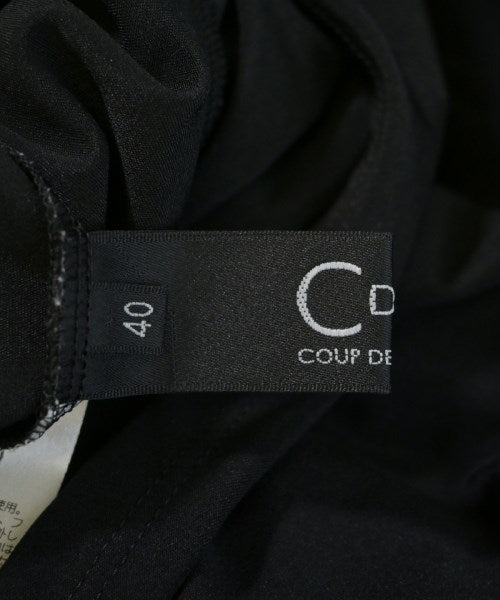 COUP DE CHANCE เสื้อยืด/เสื้อท็อปส์