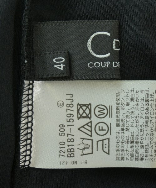 COUP DE CHANCE เสื้อยืด/เสื้อท็อปส์