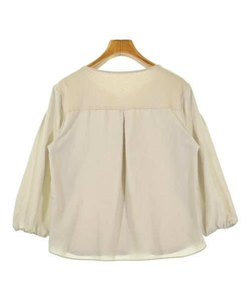 COUP DE CHANCE เสื้อยืด/เสื้อท็อปส์