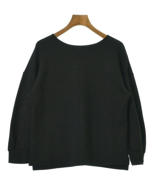 COUP DE CHANCE เสื้อยืด/เสื้อท็อปส์