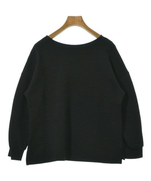COUP DE CHANCE เสื้อยืด/เสื้อท็อปส์