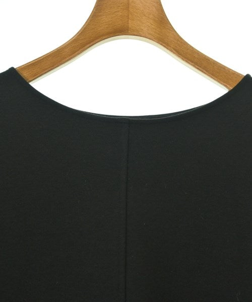 COUP DE CHANCE เสื้อยืด/เสื้อท็อปส์