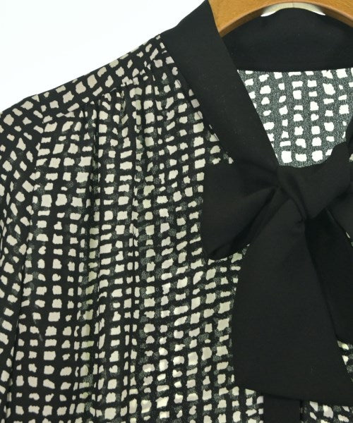 COUP DE CHANCE เสื้อสตรี