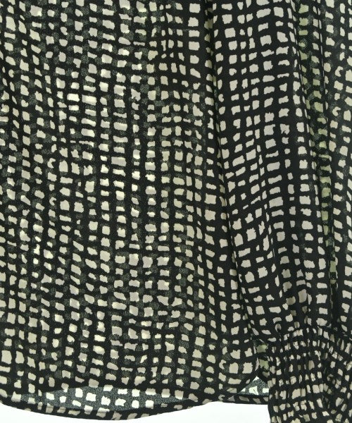 COUP DE CHANCE เสื้อสตรี