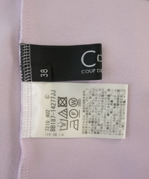 COUP DE CHANCE เสื้อยืด/เสื้อท็อปส์