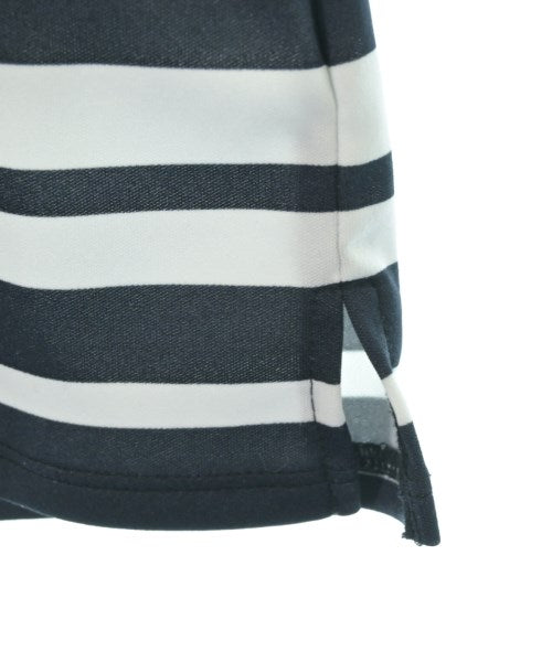 COUP DE CHANCE เสื้อยืด/เสื้อท็อปส์