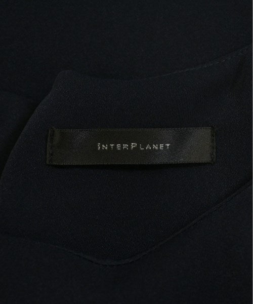 INTERPLANET เสื้อสตรี