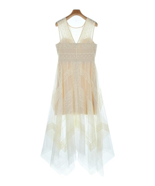 BCBG MAXAZRIA ชุดเดรส