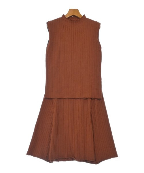 ROPE Picnic ชุดสูทแบบครบเซต (อื่นๆ)