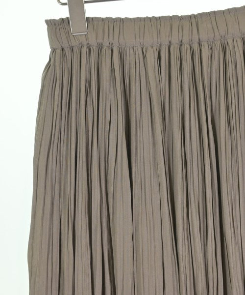 ROPE Picnic กระโปรงยาวถึงเข่า