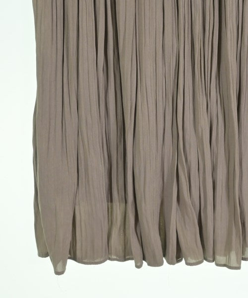 ROPE Picnic กระโปรงยาวถึงเข่า