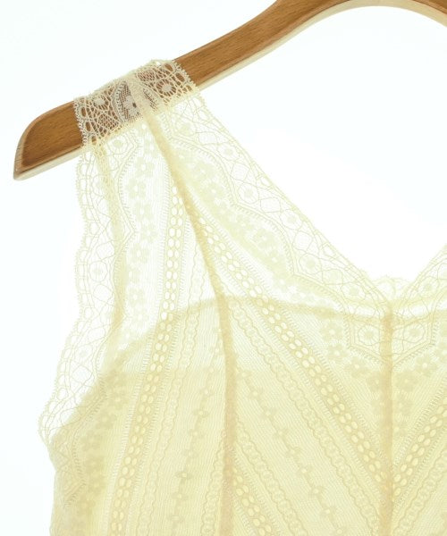 ROPE Picnic เสื้อสายเดี่ยว