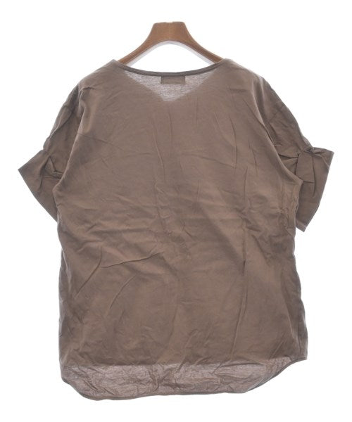 HUMAN WOMAN เสื้อยืด/เสื้อท็อปส์