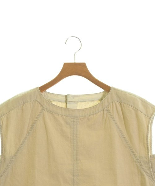 HUMAN WOMAN เสื้อสตรี