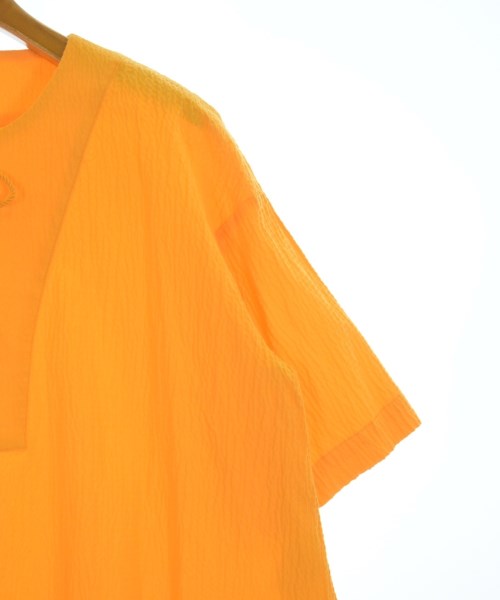 HUMAN WOMAN เสื้อสตรี