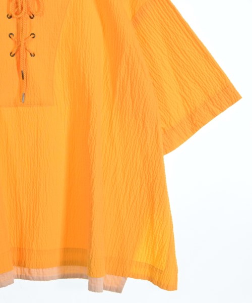 HUMAN WOMAN เสื้อสตรี
