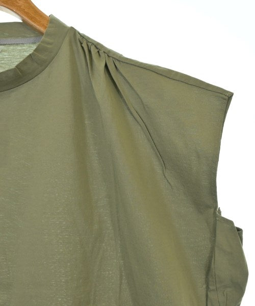 HUMAN WOMAN เสื้อยืด/เสื้อท็อปส์