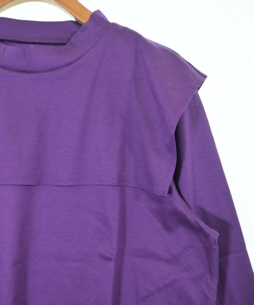 HUMAN WOMAN เสื้อยืด/เสื้อท็อปส์